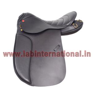 Endurance leather saddle